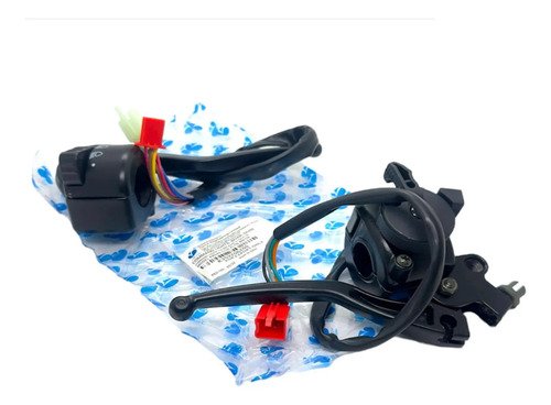 D_694010-MCO75937636789_042024-O.jpg Comandos Boxer Ct Par Originales Varroc