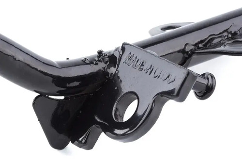 Calapies Delanteros Con Barra Soporte Central Akt Nkd 125