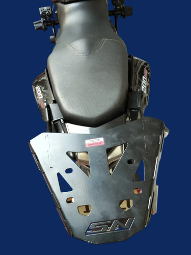 D_872240-MCO112511457626_062026-O.jpg Parrilla Pulsar Ns 200 160 Base Baul Reforzada Cnc